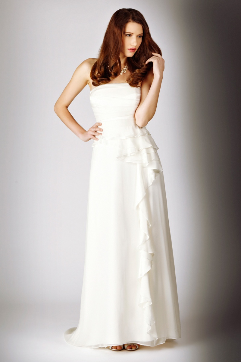 http://www.coast-stores.com/april-maxi--dress/bridal/coast/fcp-product/2224807106